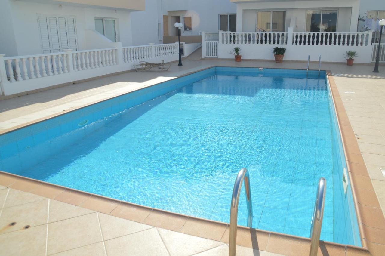 Apartamento Kapparis Penthouse Paralimni Exterior foto
